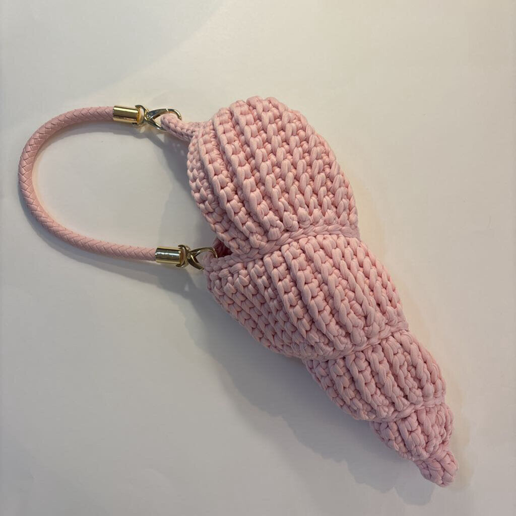 Handmade Seashell Crochet Bag- Ariel