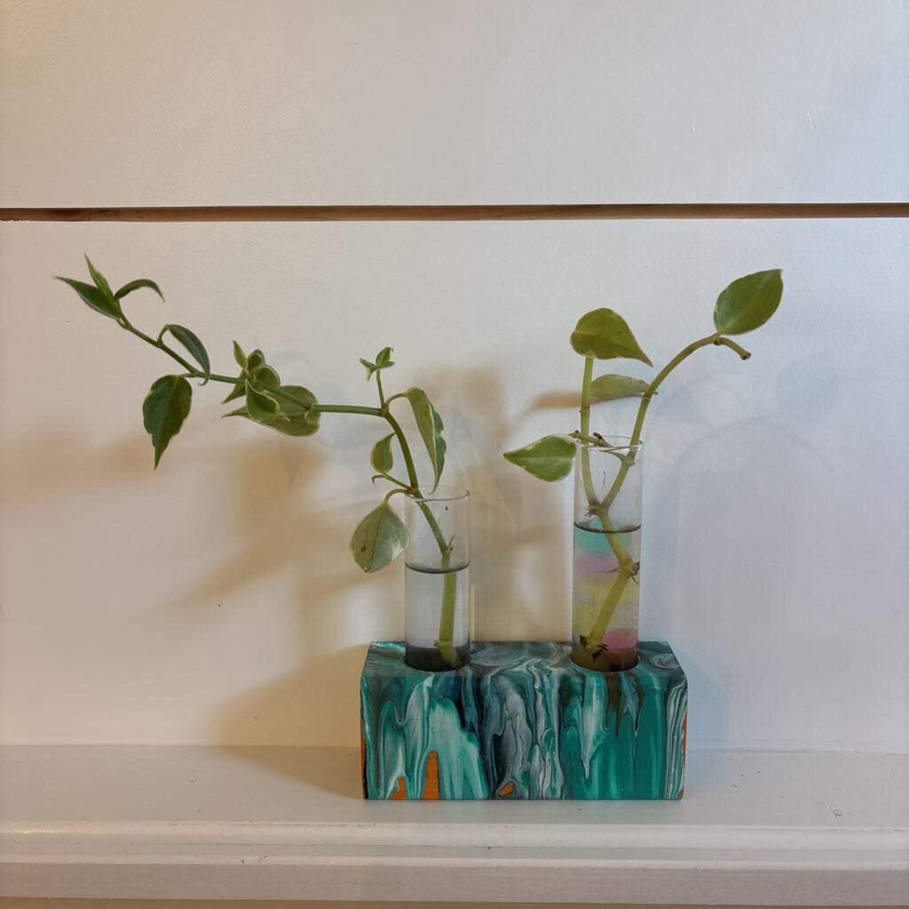 Acrylic Pour Propagation Station