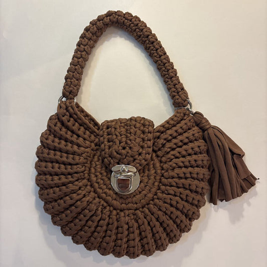 Handmade Shell Latch Crochet Bag