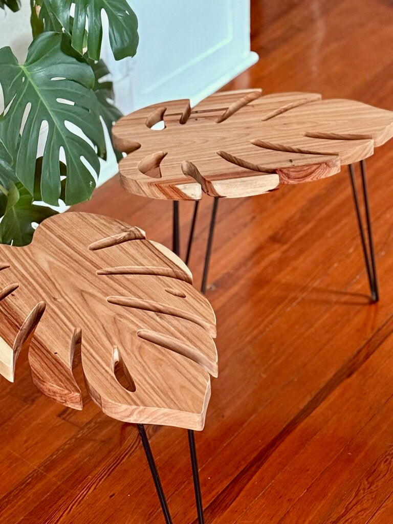 Monstera Leaf Table