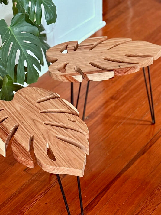 Monstera Leaf Table