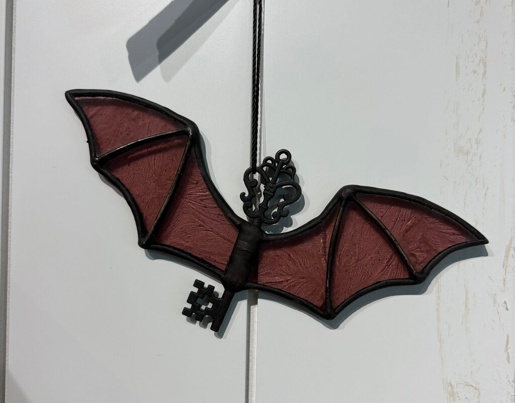 Stained Glass Art-Sm Key Bat